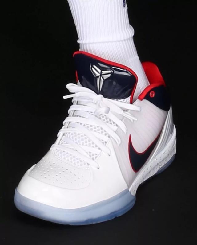 开云体育-Scout巅峰对决，字母哥与30激战IG分钟，逆转胜负难料！的简单介绍